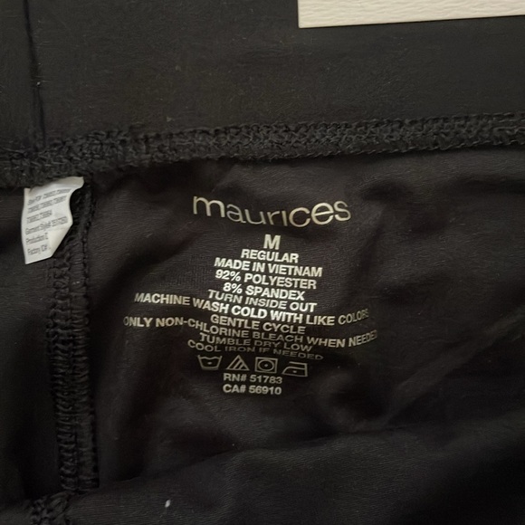 Maurice’s High Rise Ultra Soft Leggings - Picture 2 of 3